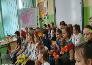 Uczniowie z innych klas przybyli na konkurs.