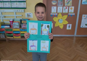 Michał Szafoni z pracą konkursową.