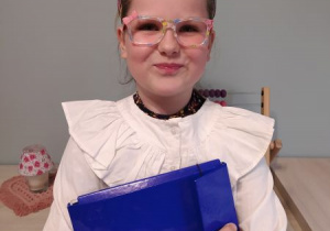 Natalia Kosińska, kl.1b- nauczycielka.