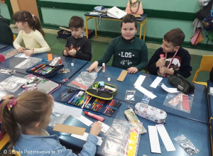 "Twórcze zakładki do książek"